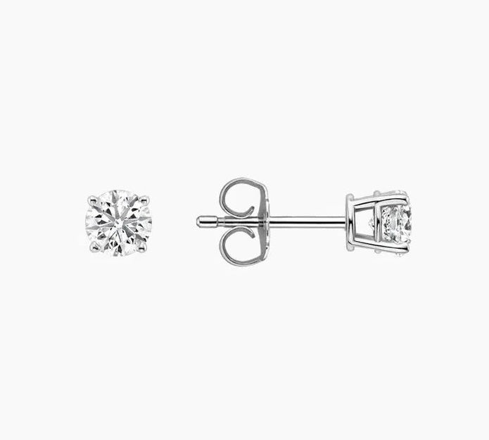 Round Diamond Stud Earrings