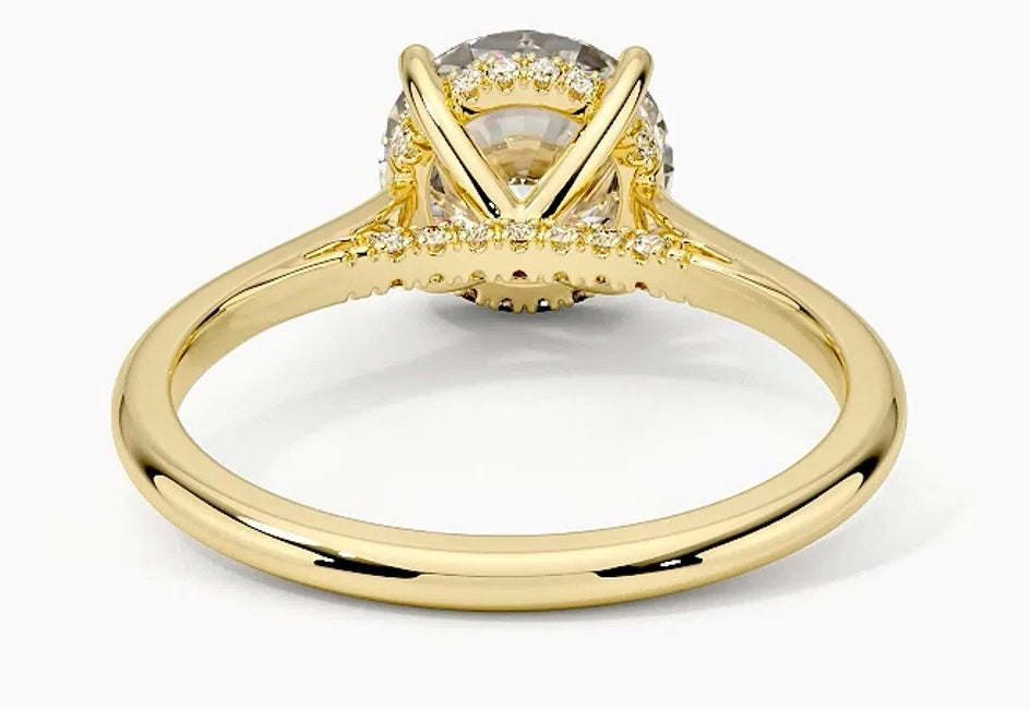 BELLA RING- Round Cut Diamond