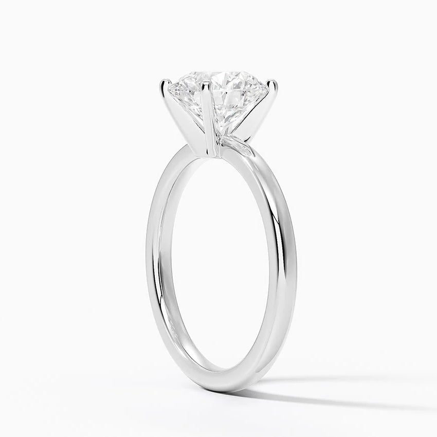 CLASSIC RING-Round Cut Diamond