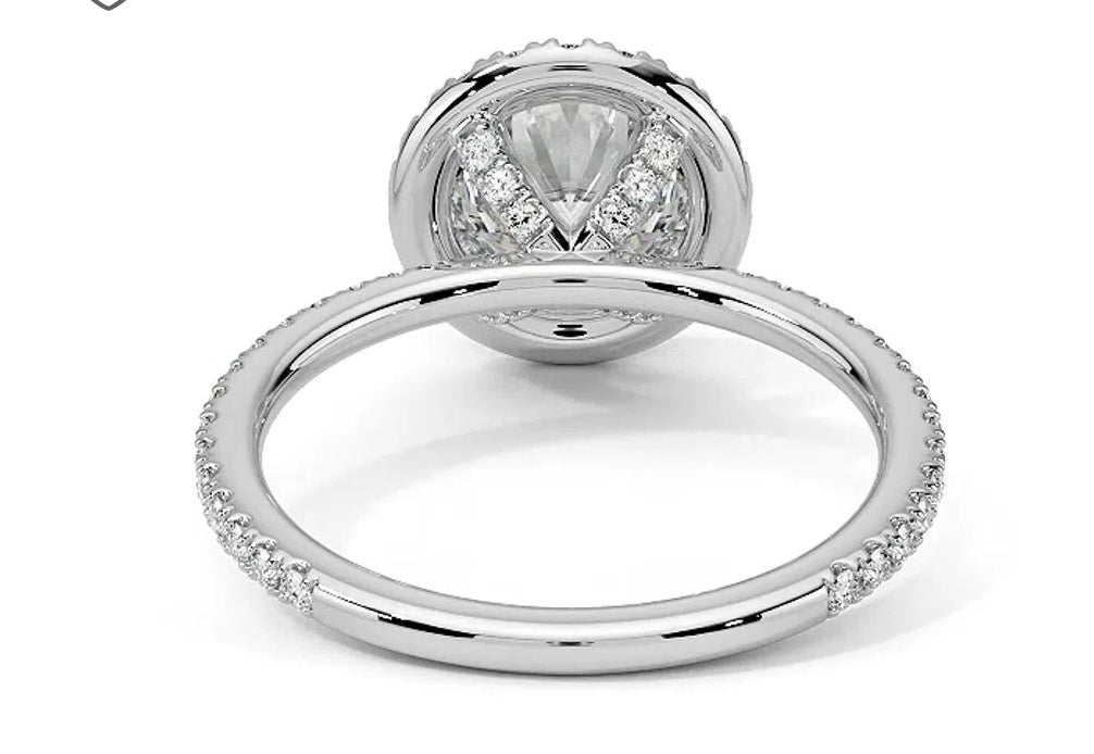 MARVELOUS RING-Round Cut Diamond