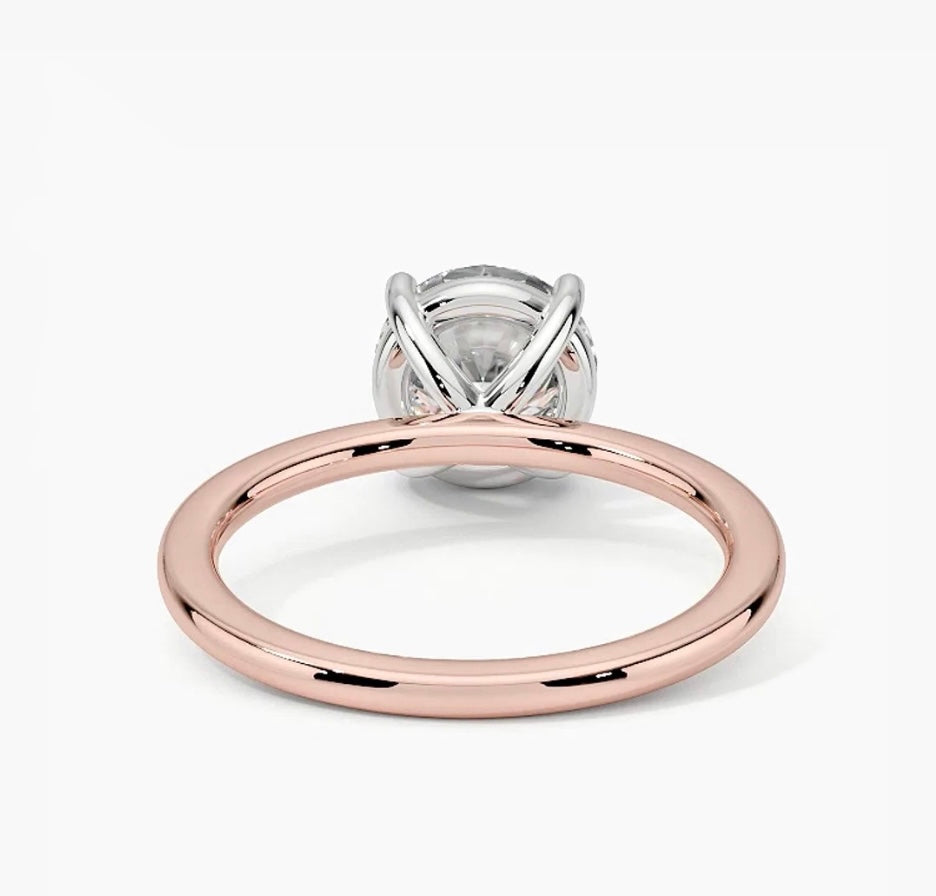 GLOW RING- Round Cut Diamond