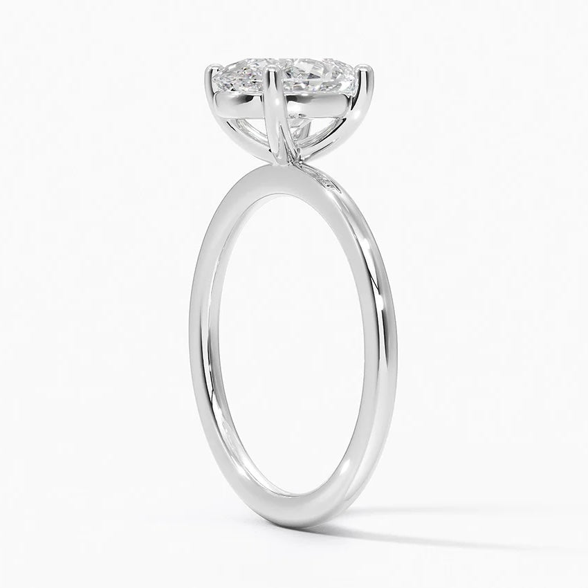 GLOW RING-Oval Cut Diamond