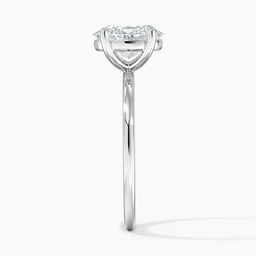 GLOW RING-Oval Cut Diamond