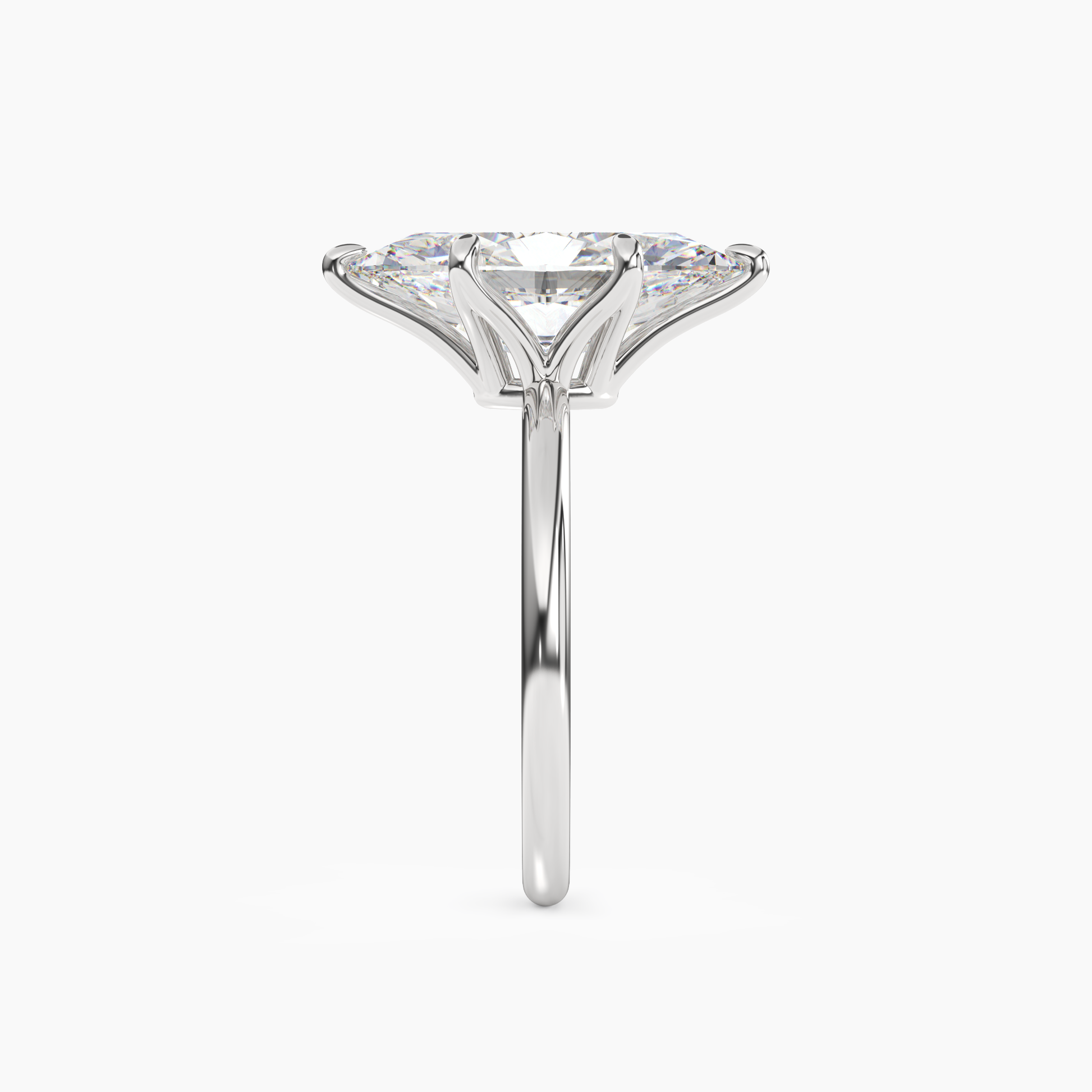 MARQUSE DIAMOND RING