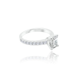 Natural Diamond Ring, Emerald Cut 0,30ct /VS2/G